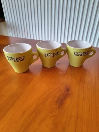 Lot 3 tasses publicitaires expresso en céramiques - photo 3