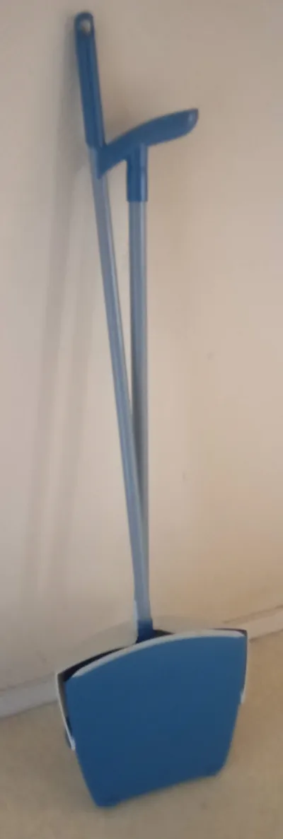 Pelle & Balayette double fonction - Électroménager