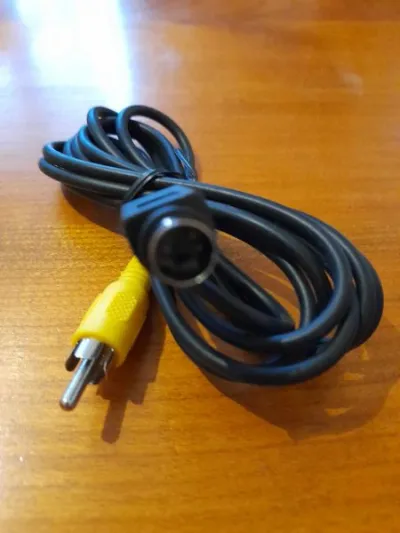 Cable adaptateur 1 rca male vers 1 s video femelle - photo 2