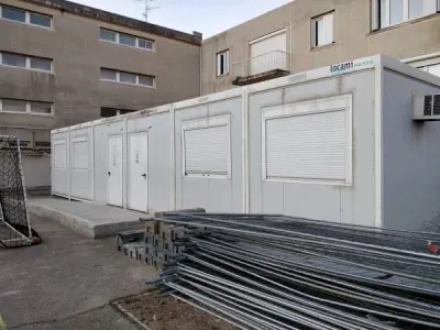 Bungalow en algeco modulaire - Autre Matériel Pro - Remoulins (30210)