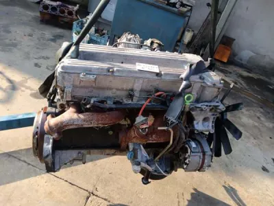 Moteur mercedes 280 se - photo 2