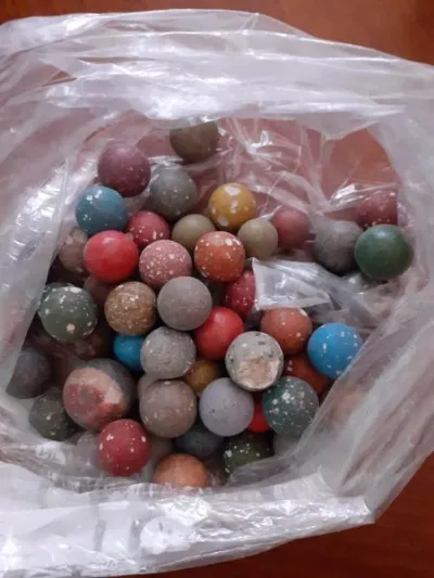 Lot 50 anciennes billes en terre - lot n°2 - Jeux & Jouets - Saint-Satur (18300)