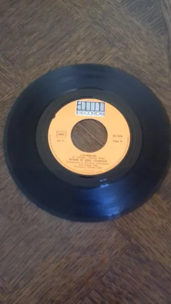 45 t stone et charden "l'aventura" - photo 2