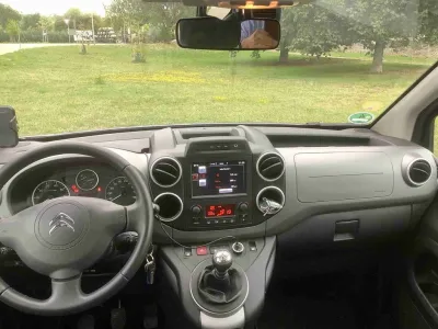 ‎Je vends ma voiture Citroën Berlingo Multisp. 90J - photo 2