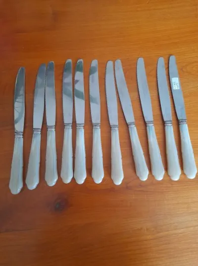 Lot 10 couteaux inox + 1 gratuit - photo 3