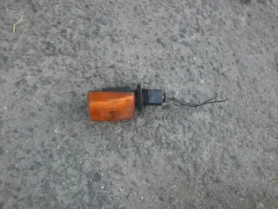 Clignotant avd suzuki 1100 gsxr rw 1994 - photo 3