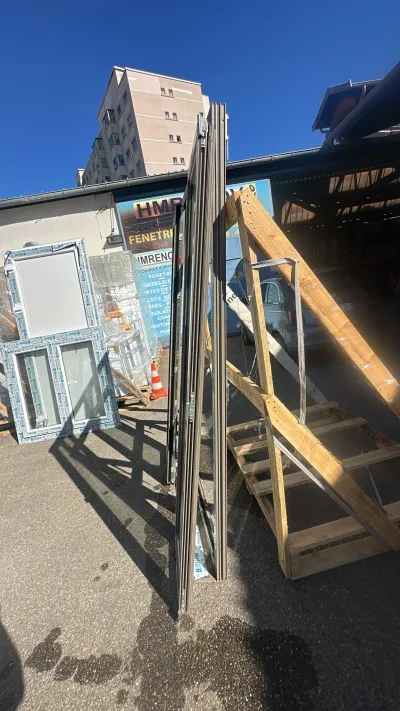 Porte fenêtre en alu beige deux vantaux - photo 2