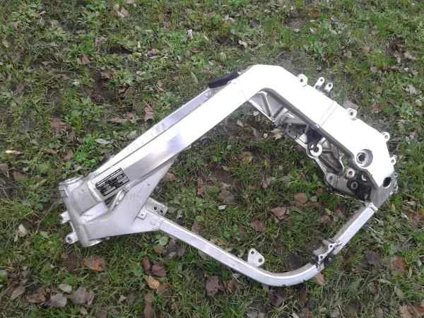 Cadre suzuki 750 gsxr 1994 - Équipements Moto - Rully (60810)