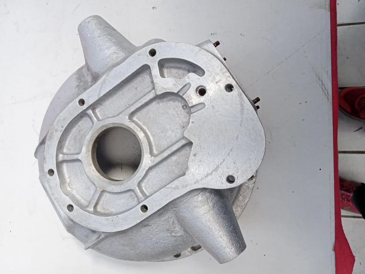 Carter d'embrayage pour Ferrari 250 GT - Équipements Auto - Nice (06000)