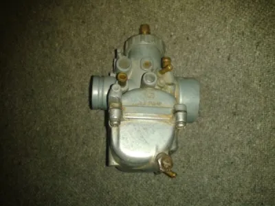 Carburateur droit yamaha 125 rdx 1981 - photo 3