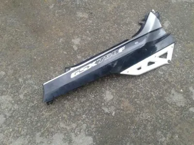 Cache latéral droit suzuki 750 gsxf 1991 - photo 3