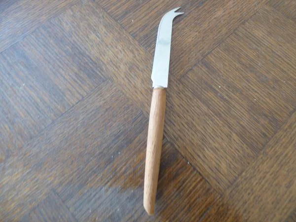 Couteau à fromage stainless steel - Collection - Saint-Satur (18300)