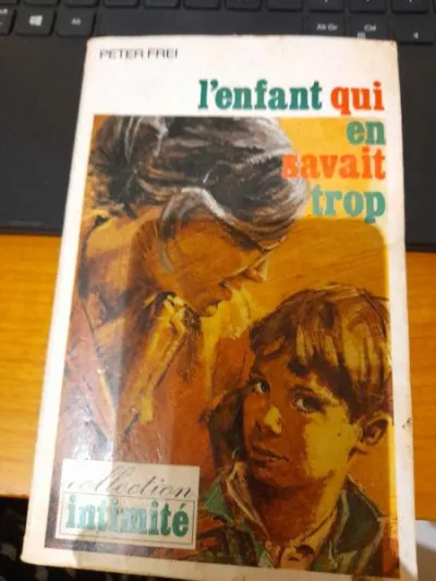 Ancien livre l' enfant qui en savait trop - photo 2