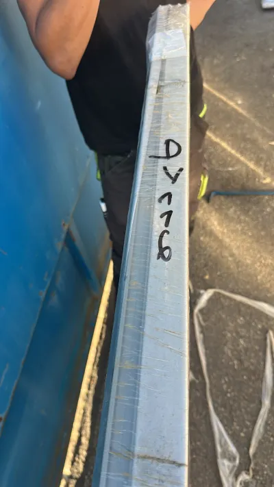116 porte fenêtre deux vantaux en alu champagne - photo 2