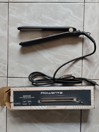 Fer à lisser Rowenta EasyLiss – Black Enigma – Neu - Beauté & Bien-être - Reims (51100)