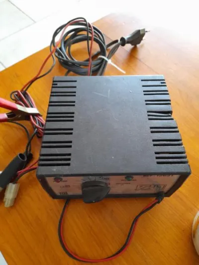 Chargeur rapide t2m pour modelisme - ref 1263t - photo 2