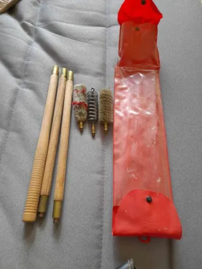 Ancien nécessaire de nettoyage pour fusil - photo 2