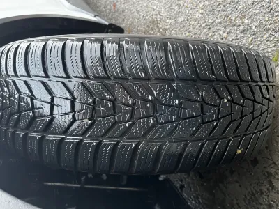 4 jantes alu équipées pneus neige 215/60/17 - photo 3