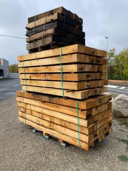 Poutres en chêne - BTP & Chantier - Rodez (12000)
