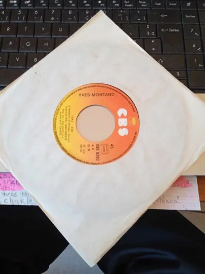 45t " yves montand " - CD, DVD & Vinyles - Saint-Satur (18300)