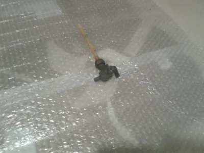 Robinet d éssence honda 125 crm 1994 - Équipements Moto - Compiègne (60200)