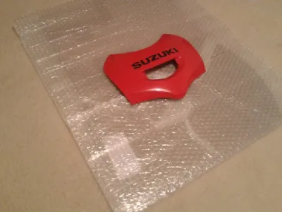 Cache sup téte de fourche suzuki 750 gsxf 1998 - photo 2