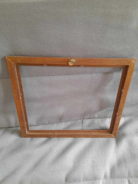 Ancien cadre en bois moulé 24 x 20 cm - Décoration - Saint-Satur (18300)