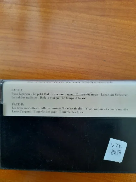 Cassette audio daniel roger - CD, DVD & Vinyles - Saint-Satur (18300)