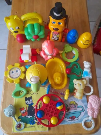 Lot 16 jouets premier âge - Jeux & Jouets - Saint-Satur (18300)