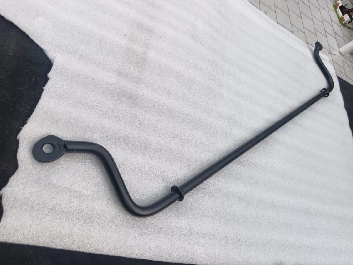 Barre stabilisatrice avant pour Maserati Ghibli s1 - Équipements Auto - Nice (06300)