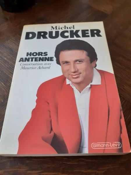 Livre michel drucker "hors antenne" - Livres - Saint-Satur (18300)