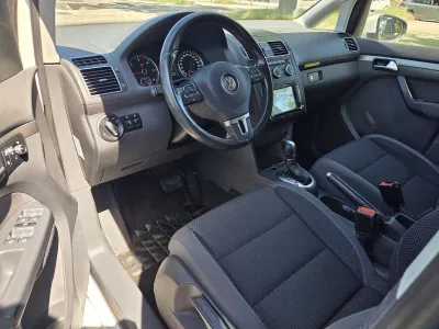 Vw Touran 2.0tdi 140cv 103kw Boite auto Dsg Gps Ai - photo 4