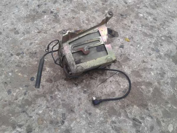 Recepteur radio yamaha xvz 1200 venture 1988 - Équipements Moto - Annecy (74000)